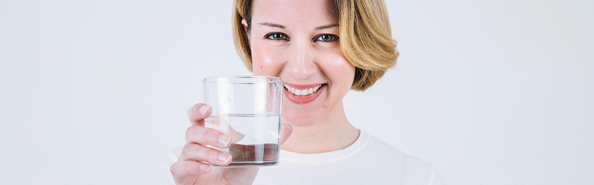 Understanding the Effects of Salt Water Rinses on Your Newly Whitened Teeth